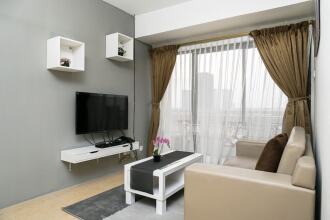 Spacious and Comfortable 2BR Puri Garden Apartment, фото 10