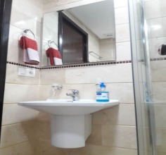 Holiday Suites, фото 18 Holiday Suites, фото 18