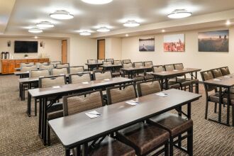 Best Western Plus Sidney Lodge, фото 29