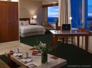 Fiesta Inn Guadalajara Expo, фото 2