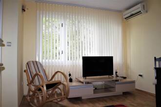 FM Premium 1-BDR Apartment - Cozy Central Varna, фото 2