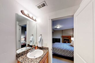 Bear Hollow Ge 4br W/ Hot Tub 4 Bedroom Townhouse, фото 14 Bear Hollow Ge 4br W/ Hot Tub 4 Bedroom Townhouse, фото 14