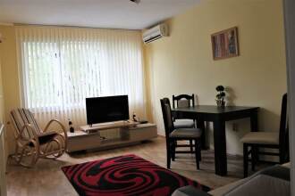 FM Premium 1-BDR Apartment - Cozy Central Varna, фото 5