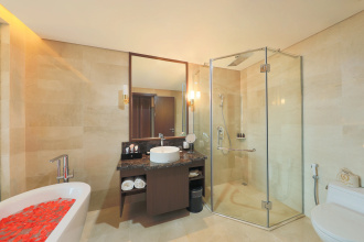 Grand Vista Hanoi Hotel