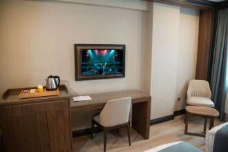 Valens Hotel Downtown, фото 42