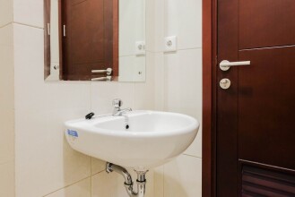 Homey and Simple 1BR at Asatti Apartment, фото 6