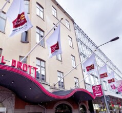 Clarion Collection Drott