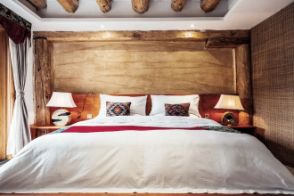 Shangri La Salloi Rustic Luxury Hotel, фото 4