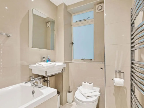 Deco Seafront - Seafront Apartment, фото 12