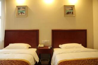 GreenTree Inn Suzhou North Zhongshan Road Weiye Yingchun Plaza Business Hotel