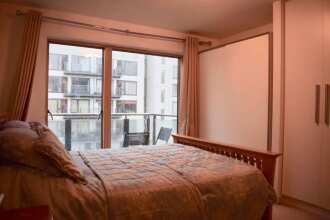 Fantastic 1 Bedroom Apartment in Grand Canal Dock, фото 4