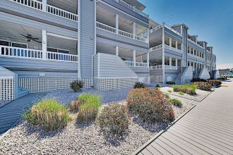 Bayfront W/ Private Balcony & Sweeping Views 2 Bedroom Condo, фото 3 Bayfront W/ Private Balcony & Sweeping Views 2 Bedroom Condo, фото 3