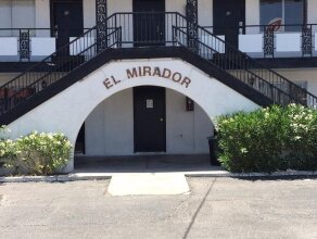 El Mirador Motel, фото 19