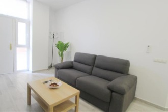 Apartment - 1 Bedroom with WiFi - 107857, фото 6