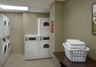 Towneplace Suites By Marriott Windsor, фото 29