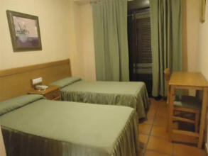 Hostal Infantes, фото 5