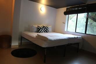 Letsbunk Poshtel, фото 29