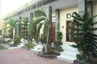 Ratu Guest House, фото 30