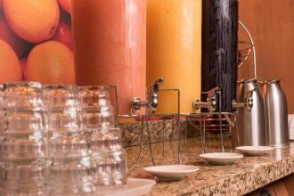 Hampton Inn By Hilton Guadalajara Expo, фото 27