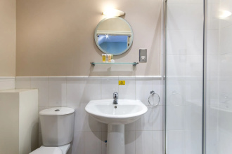 Guy Fawkes Inn, Sure Collection By Best Western, фото 17