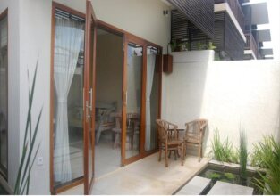 Sayang Sanur Terrace House, фото 29