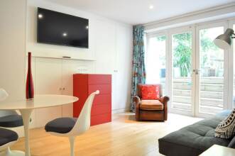 Modern 1 Bedroom Flat in Notting Hill, фото 3