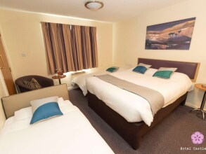 Hotel Castleford by Accor M62 J31