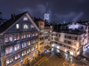 Le Bijou MH6 Jacuzzi Penthouse at Muensterhof / Paradeplatz