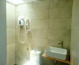 District Eight, фото 14