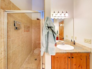 2br + Loft Mountain-view W/ Private Hot Tub 2 Bedroom Townhouse, фото 9 2br + Loft Mountain-view W/ Private Hot Tub 2 Bedroom Townhouse, фото 9