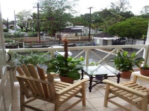 Cozy Waterloo Apartment