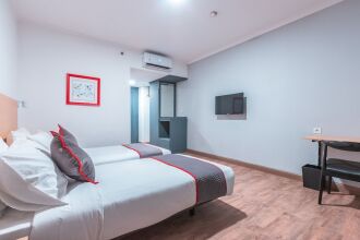 OYO Townhouse 2 Hotel Gunung Sahari, фото 29