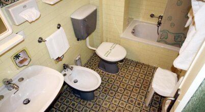 Hotel Raffaelli Villa Angela, фото 34