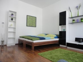 Flatprovider - Comfort Gauss Apartment