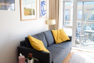 Modern 1 Bedroom In Bow With Sunny Balcony, фото 4