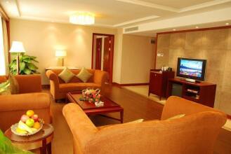 Communication International, фото 4 Communication International, фото 4