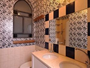 Villa Rouge Rooms, фото 16