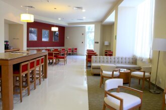 Hampton Inn By Hilton Guadalajara Expo, фото 20