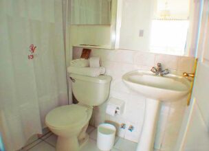 Roomapart Escuela Militar, фото 13