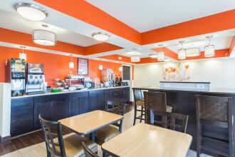 Econo Lodge White Pine, фото 18