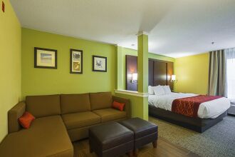 Comfort Inn & Suites, фото 2