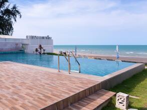 Baan Poolom Beachfront Condominium, фото 21