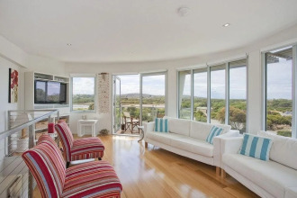 Four Kings Apartments, фото 23