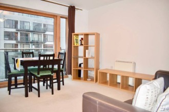 Fantastic 1 Bedroom Apartment in Grand Canal Dock, фото 6