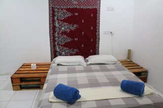 The Crowded House, фото 22 The Crowded House, фото 22