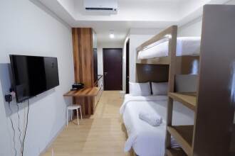 Strategic Location Studio Puri Mansion Apartment