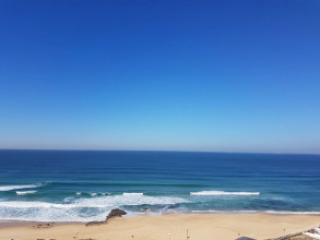 5 Star Luxury Beachfront Apartment, фото 20