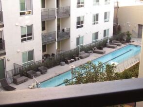 Apartment with Full Amenities - Miracle Mile, фото 19