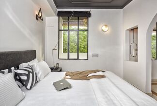 Letsbunk Poshtel, фото 18