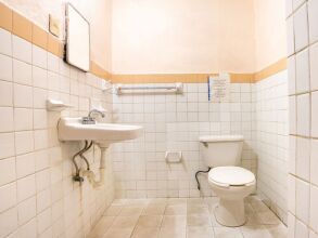 OYO Hotel Margarita, фото 11